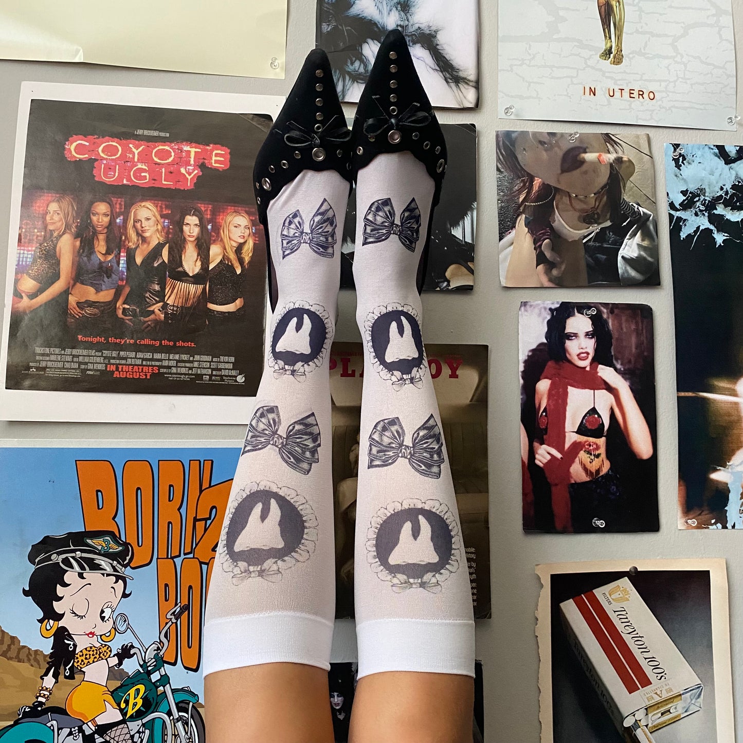 Printed under the knee socks