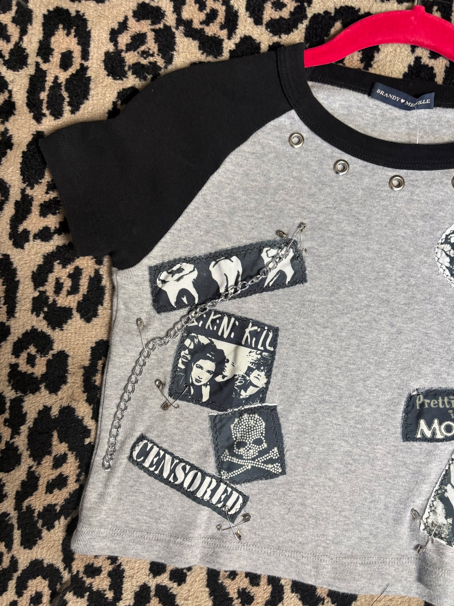 Killer Stitch crop top size M