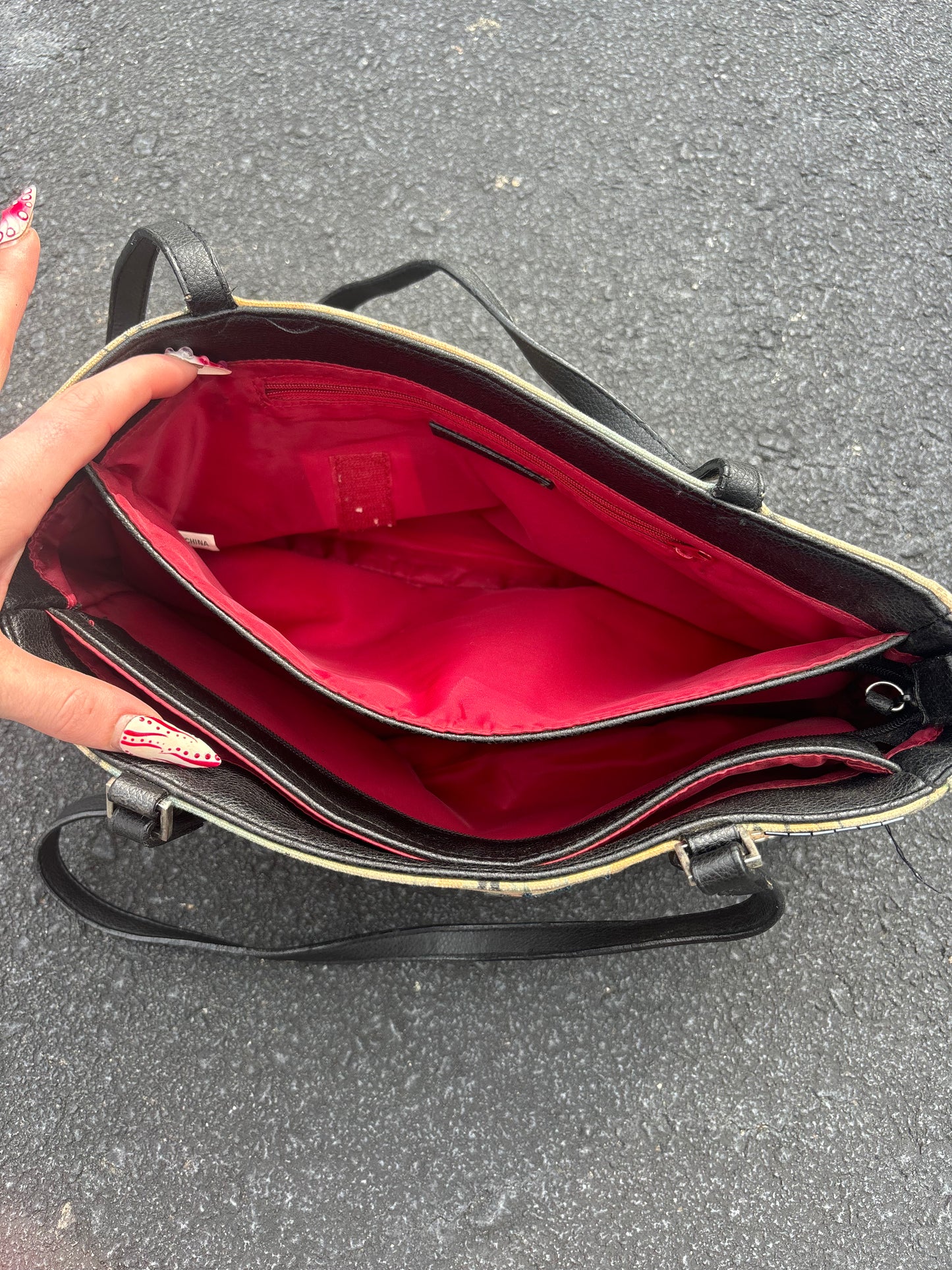 Embroidered Italy purse