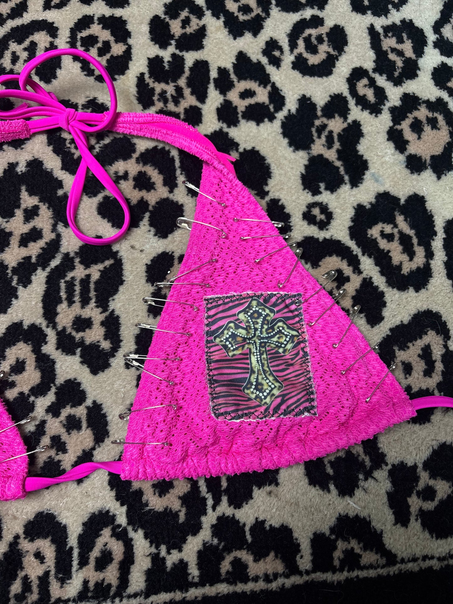 Killer Stitch 1/1 bikini top size M
