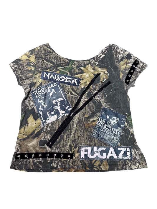 Killer Stitch 1/1 off the shoulder tee size L