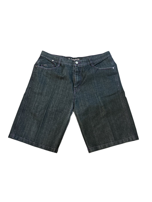 Cross pocket jorts size 40