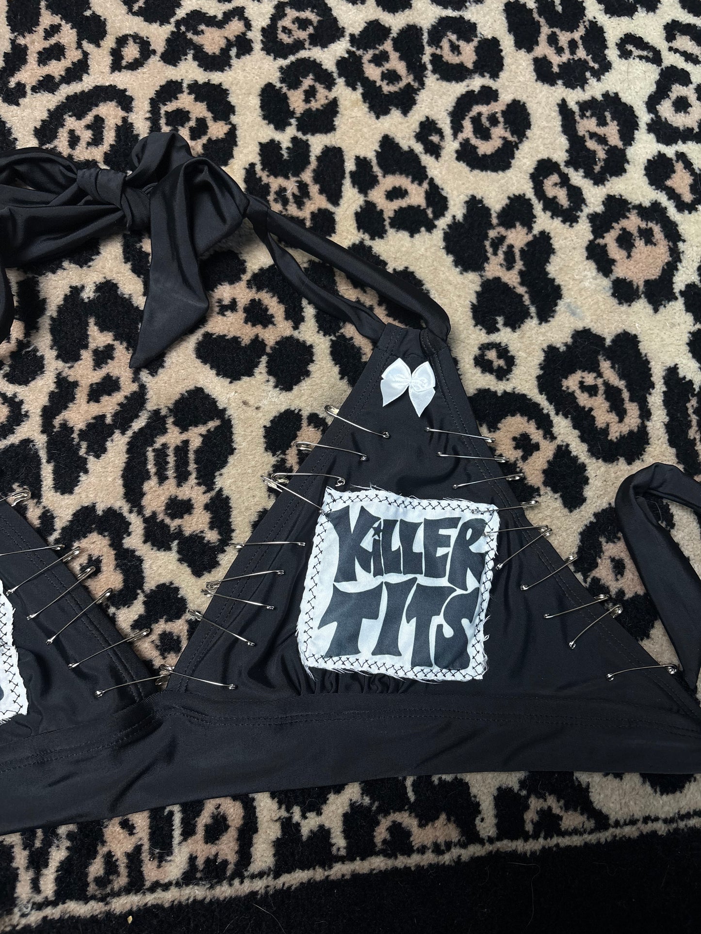 Killer Stitch 1/1 bikini top size M