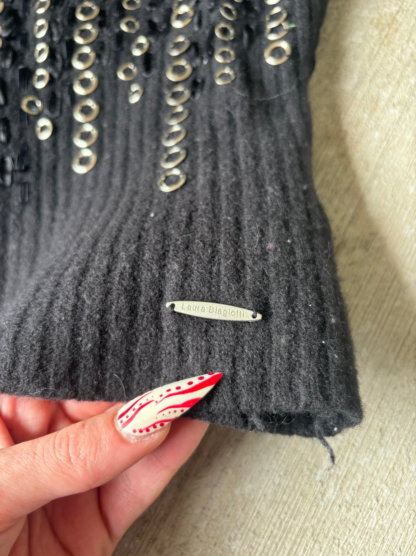 Laura Biagiotti knit ring detail sweater top size xs