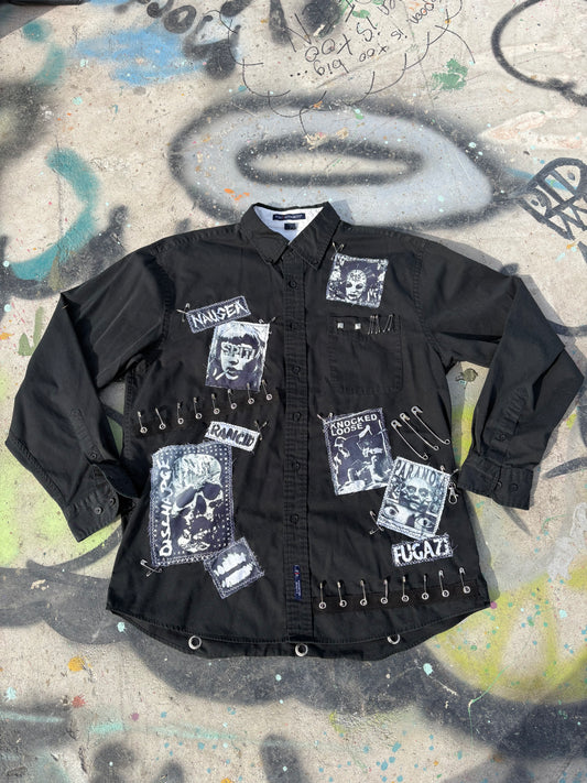 Killer Stitch 1/1 button down size L