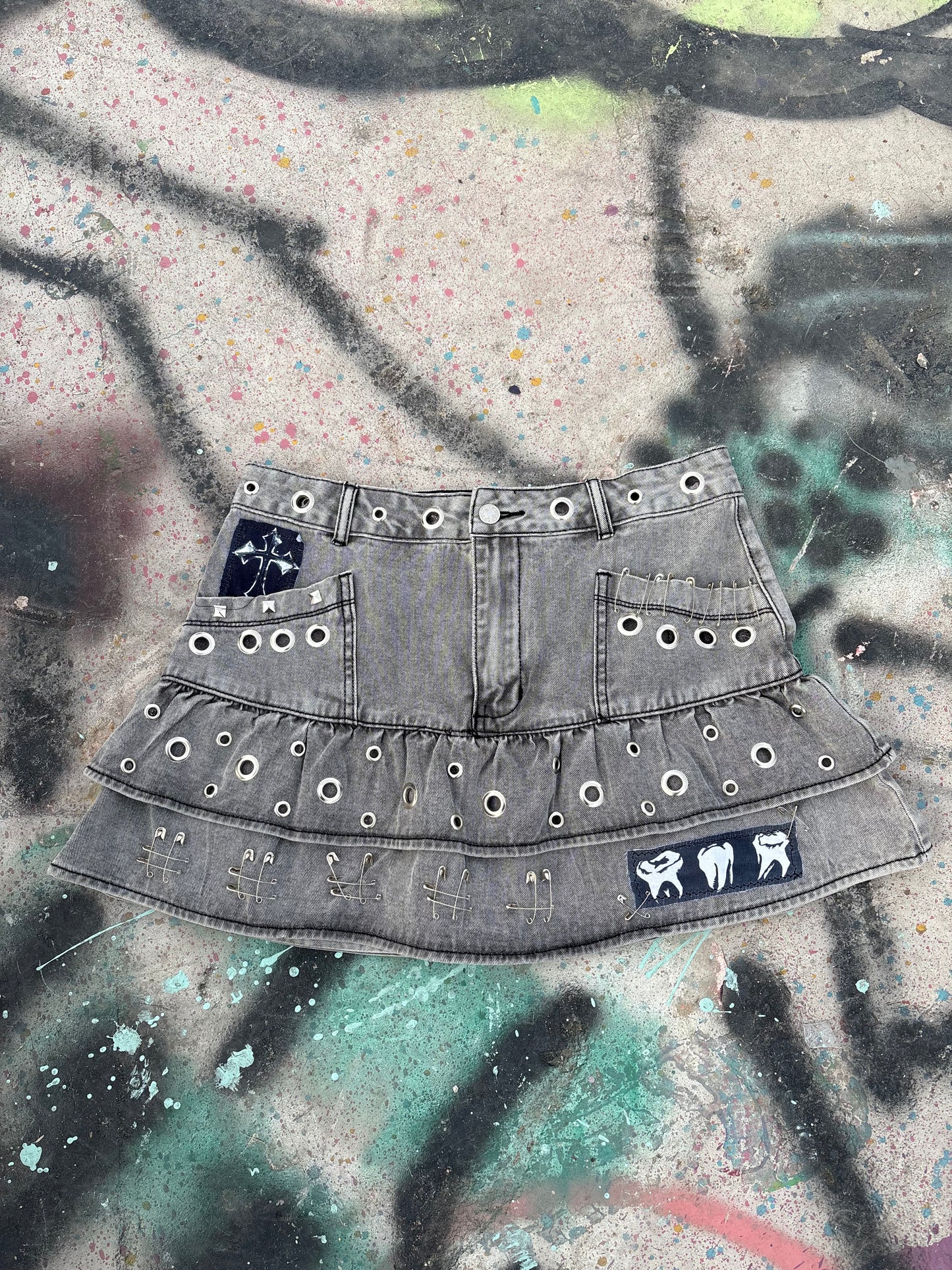 Killer Stitch 1/1 skirt waist 32 inch