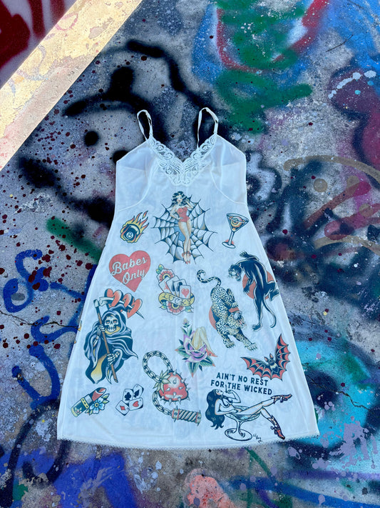 Killer Stitch 1/1 graphic sheer dress size M