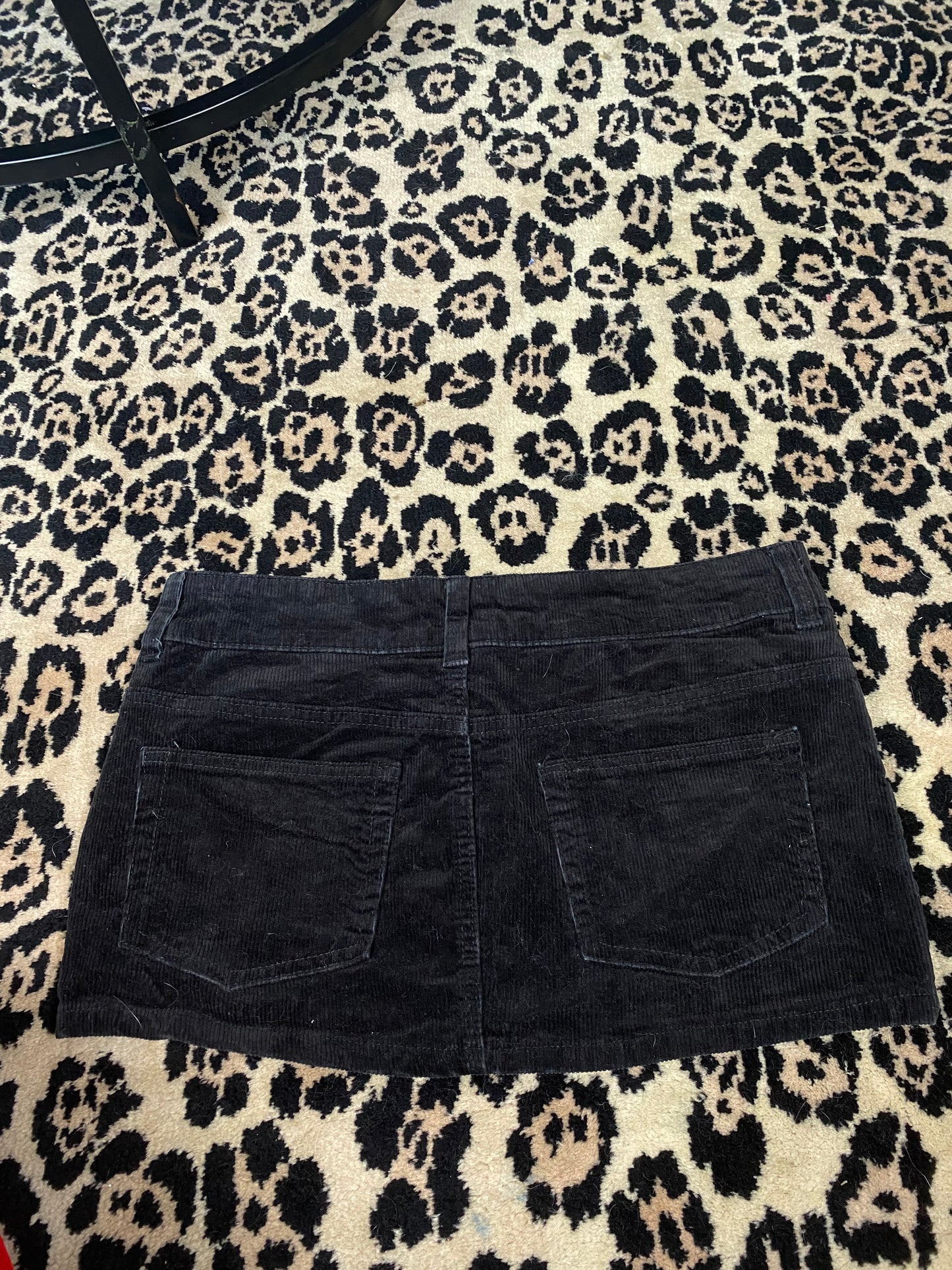 Killer Stitch 1/1 corduroy skirt size 10