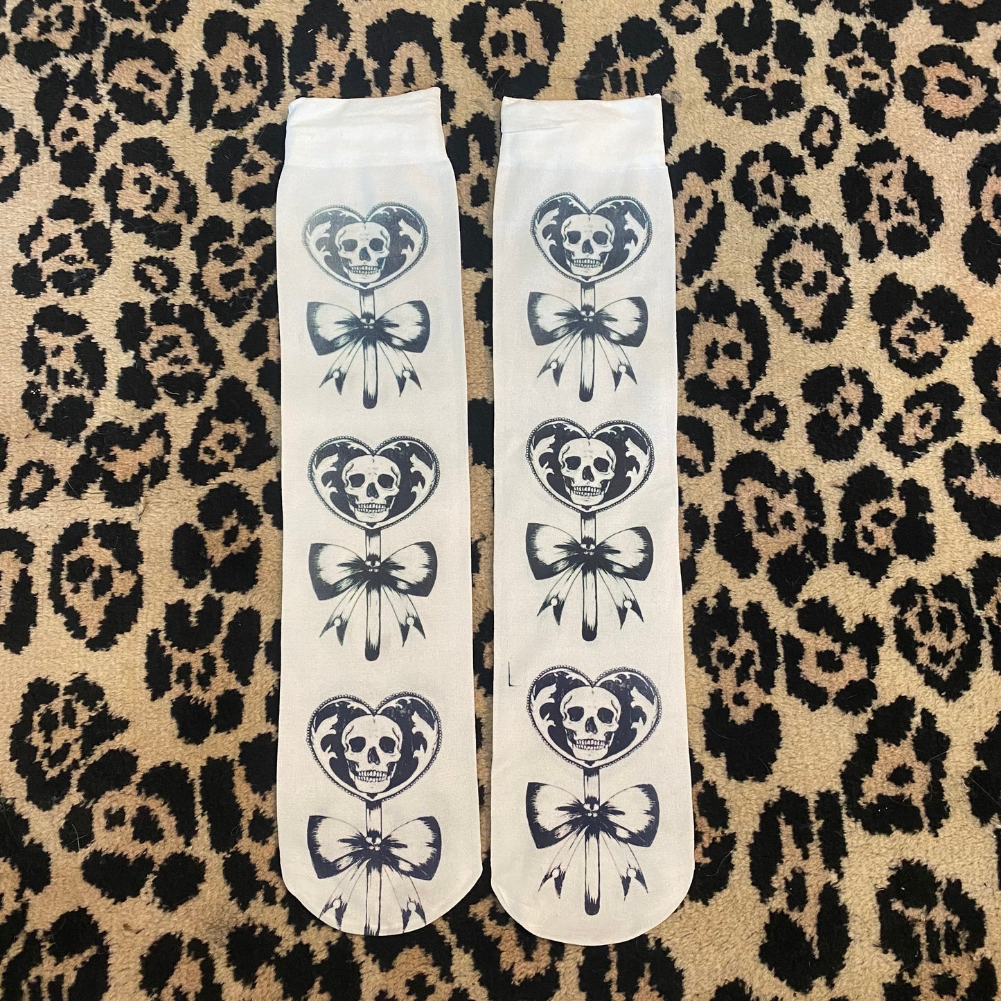 Printed under the knee socks
