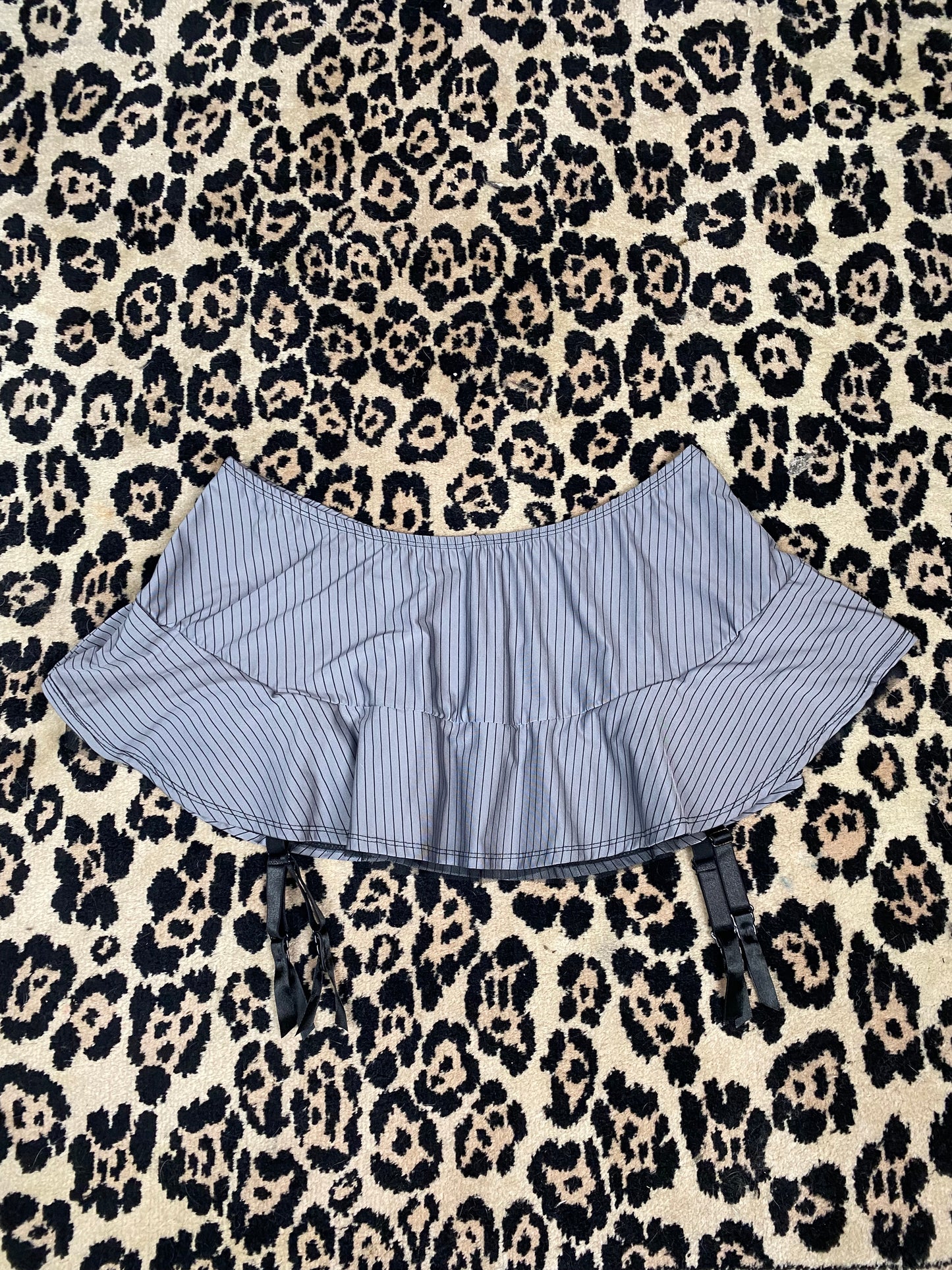 Pinstripe mini skirt size L/XL