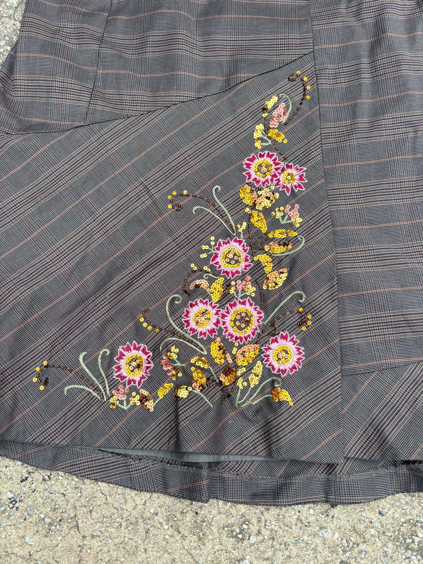 Venezia embroidered plaid midi skirt size 16
